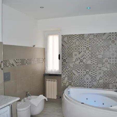 Baiadelsole アパートホテル