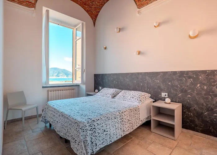Baiadelsole Apartmanhotel