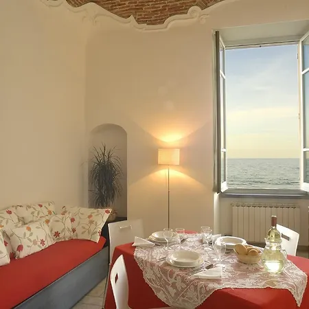 Lägenhetshotell Baiadelsole Laigueglia