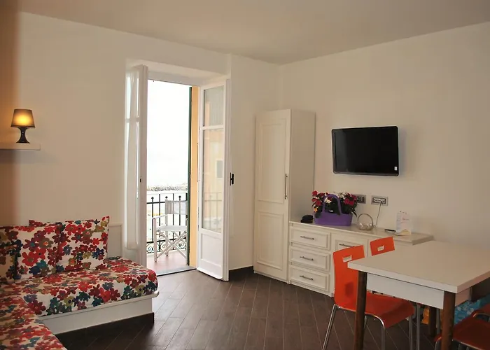 Baiadelsole Aparthotel